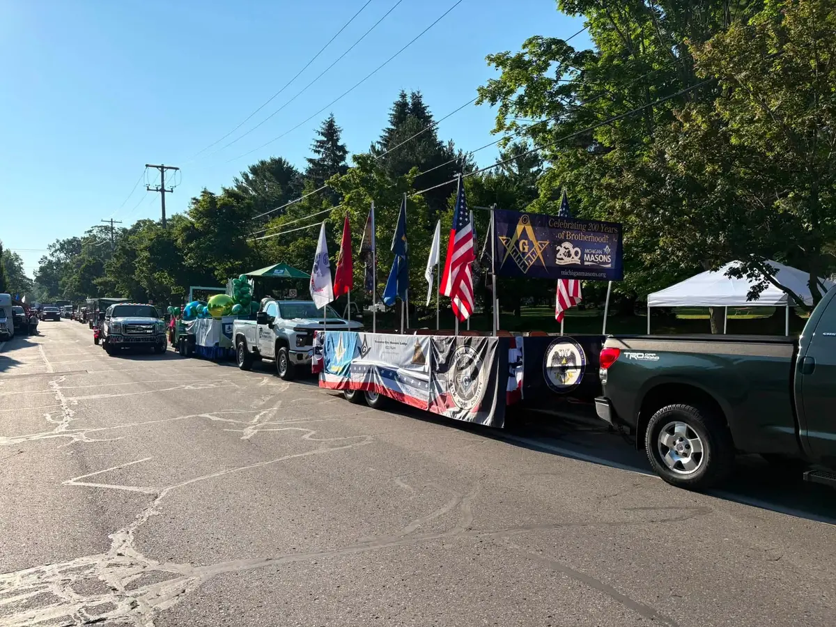 Representing the Lodge in a Parade — Traverse City Lodge No. 222 photo archive